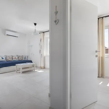Apartment Cosy B *